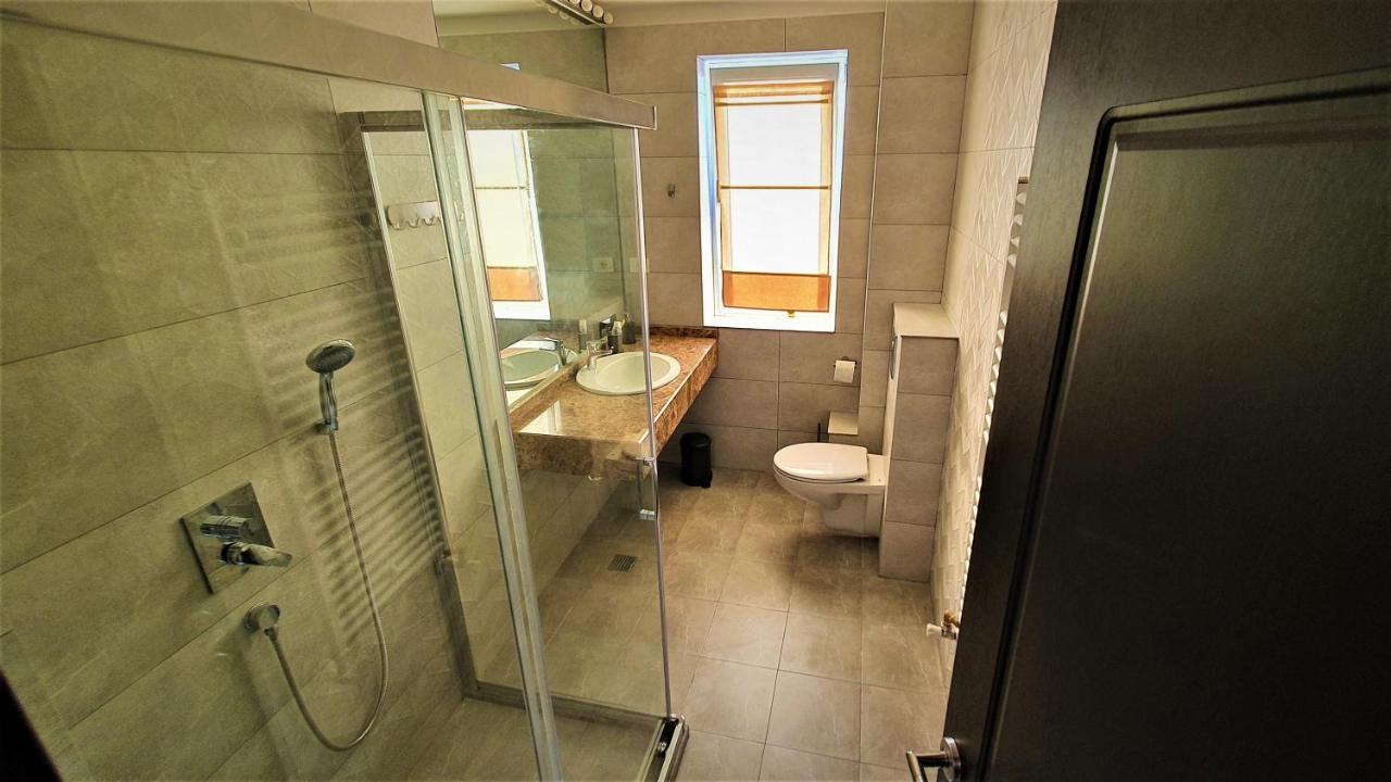 Pensiunea Caluda Hotell Năvodari Eksteriør bilde